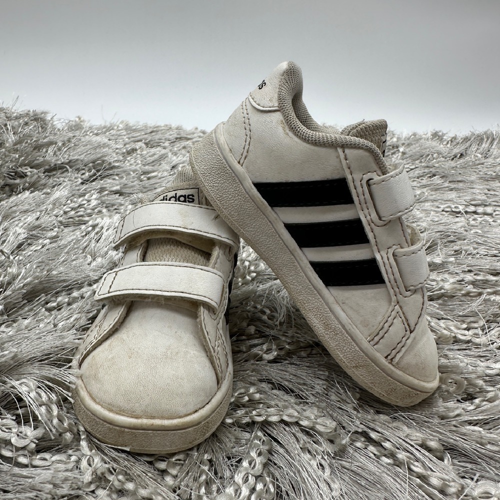 Adidas Grand Court Sneakers White Black Strap Casual Shoes Kids Size 5K‎